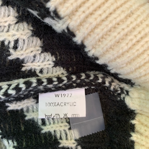🖤‎ Black & Cream Houndstooth Knit Sweater – Size M (NEW) - Picture 7 of 8